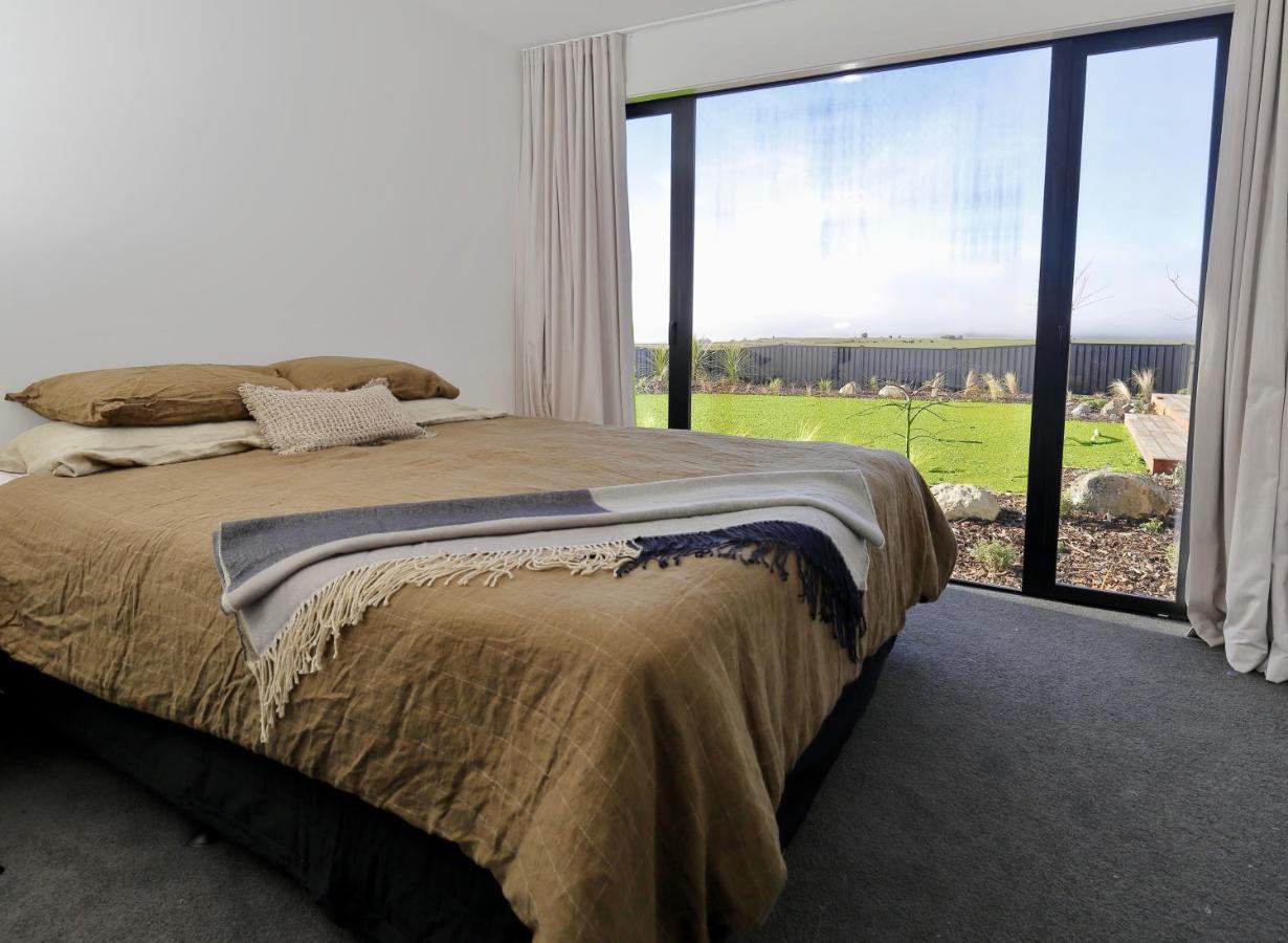 Lake House - Te Anau Holiday Home Exterior foto