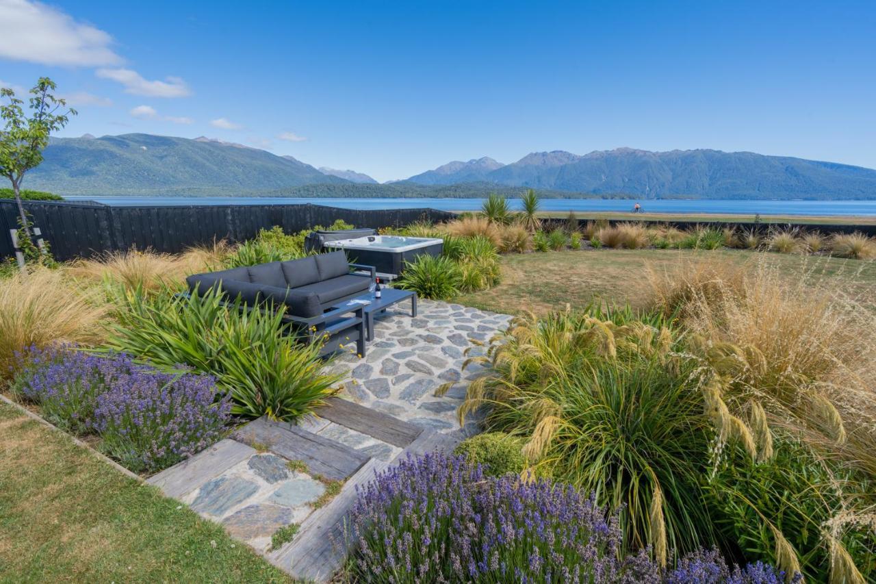 Lake House - Te Anau Holiday Home Exterior foto